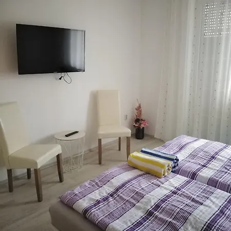 Coraline Vendeghaz Bed & Breakfast Zalakaros